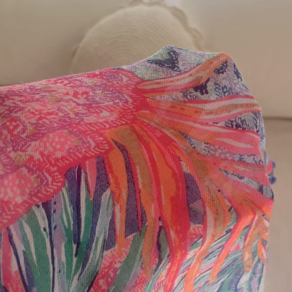 Lilly Pulitzer Scarf - Picture 5 of 5